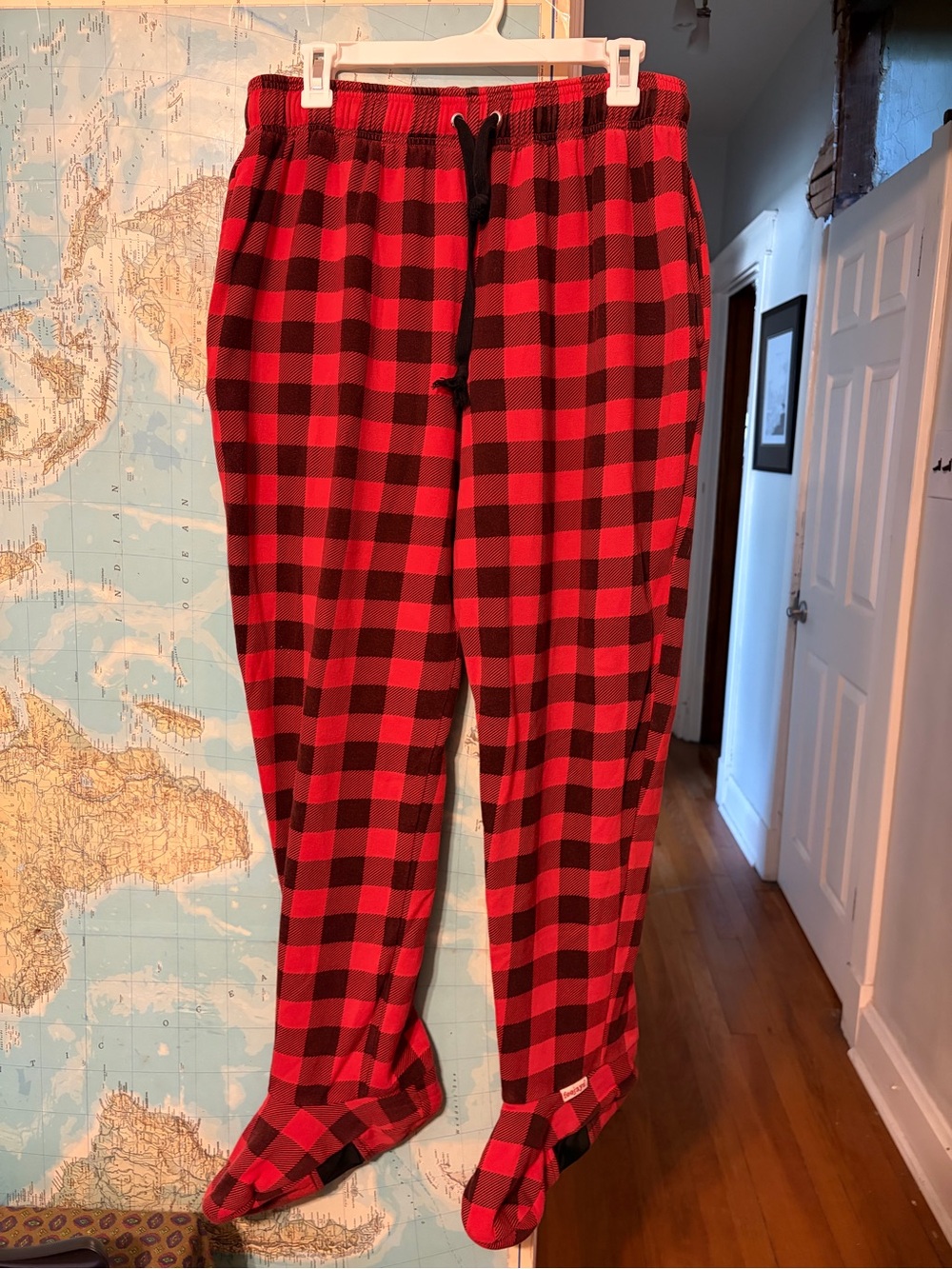 Feejay Red and Black Buffalo Plaid footie Sweatpants Size Large